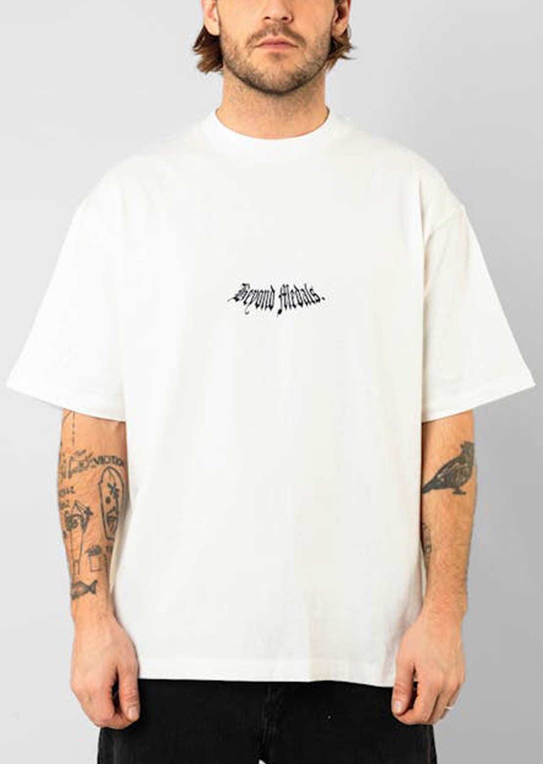 Beyond Medals Men&#39;s Royal T-Shirt Off White