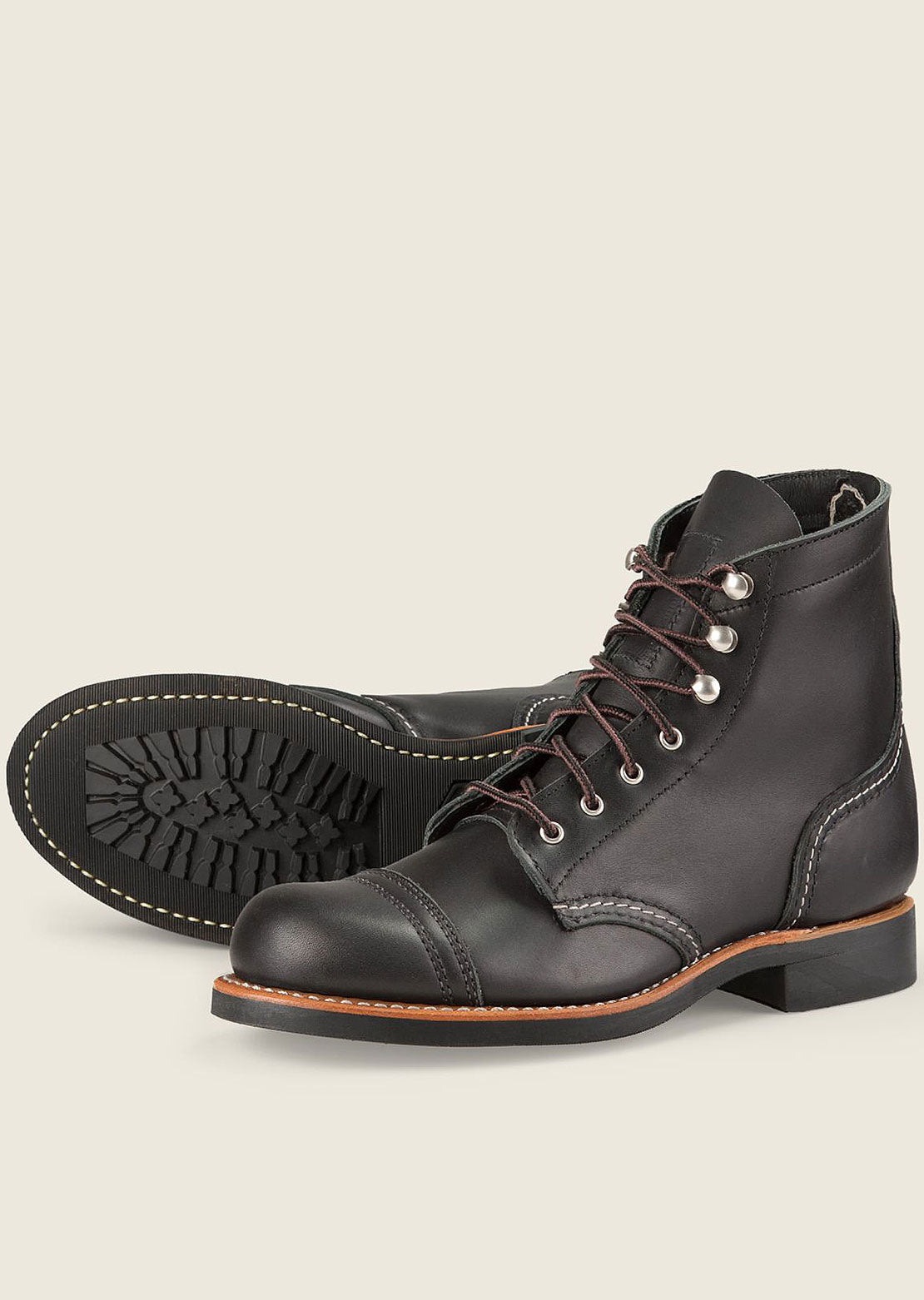 Redwing Women&#39;s Iron Ranger Boots Black