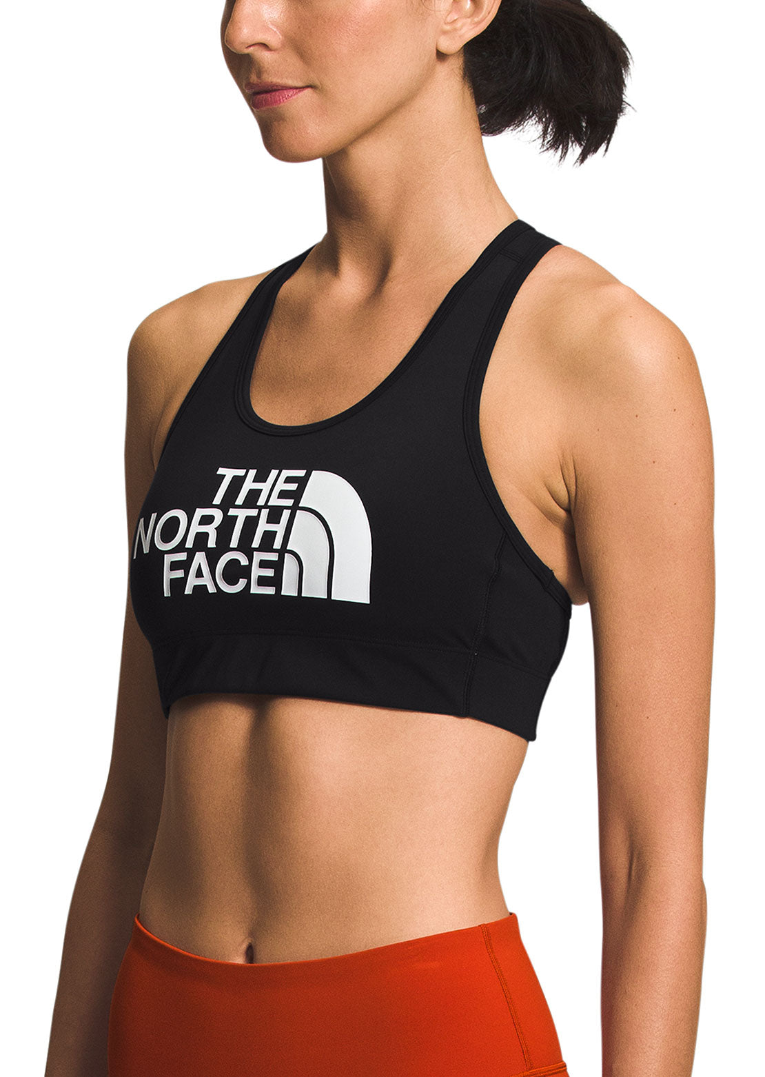 https://www.prfo.com/cdn/shop/products/the-north-face-womens-performance-essential-bra-tnf-black-side_1200x.jpg?v=1669049561