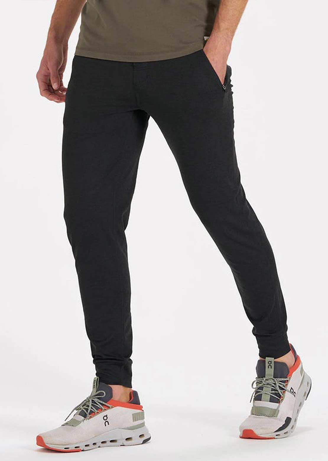 https://www.prfo.com/cdn/shop/products/vuori-mens-ponto-performance-jogger-pants-black-heather-side_1200x.jpg?v=1658955397